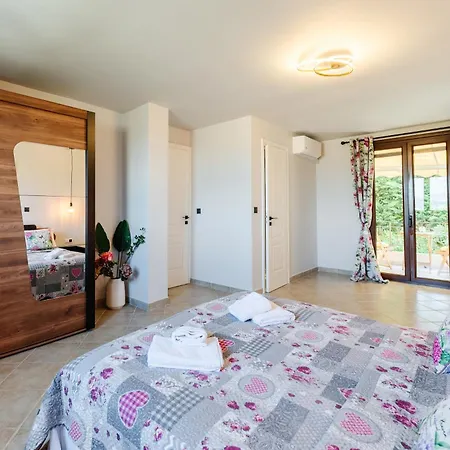 Apartament Notes View Kompítsion